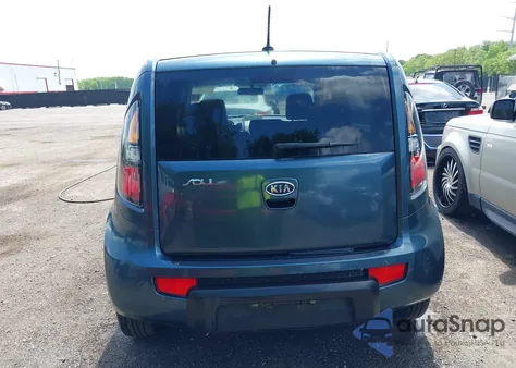 2011 Kia Soul + z USA, uszkodzony, nr VIN KNDJT2A23B7331754